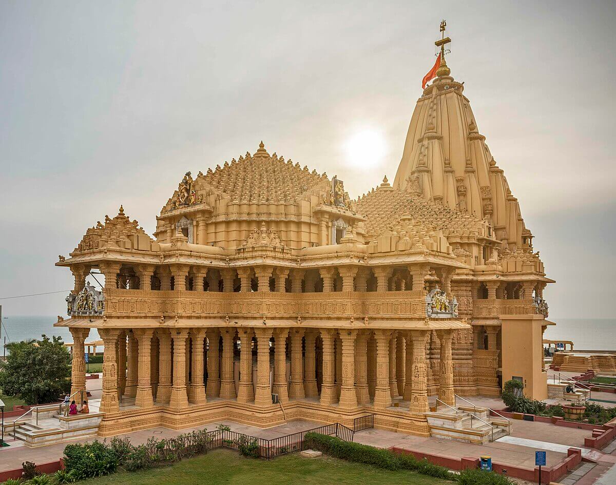  Ahmedabad to Somnath Car Packages